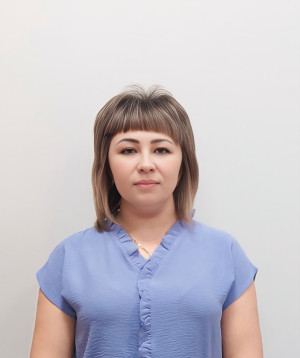 Воспитатель Гужва Ксения Юрьевна Первая категория Воспитатель Гужва Ксения Юрьевна Первая категория